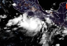 ¡Alerta máxima! John se transforma en un poderoso huracán que amenaza a México