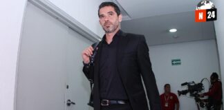 ¡Chivas Fans Eufóricos! Recibimiento Apasionado y Abucheos Controversiales