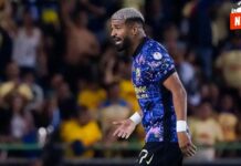 ¡Tensión en el campo de juego! Jugadores del América y León se enfrentan en un choque apasionado