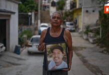Tragedia en el mar: Familias de Acapulco luchan por encontrar a sus seres queridos desaparecidos en el huracán Otis