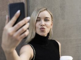 ¿Selfitis un trastorno? Cuando la ‘psicología’ se equivoca y se vuelve un agente patologizante.