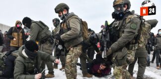 Gases y Disparos: La Ola de Protestas que Desafía a ICE Tras Muerte de Madre y Poeta